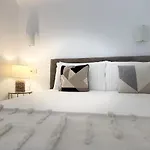 Apartman Acasadiimma Family Loft Bocconi-duomo Con Wi-fi Corte Interna Super Silenzioso